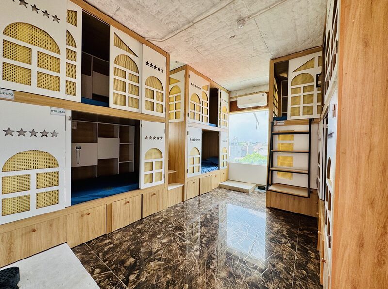 sleepbox cách âm tích hợp LED hiện đại