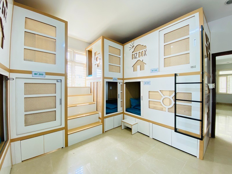 Thi Công Sleepbox Tại Nhà Ga