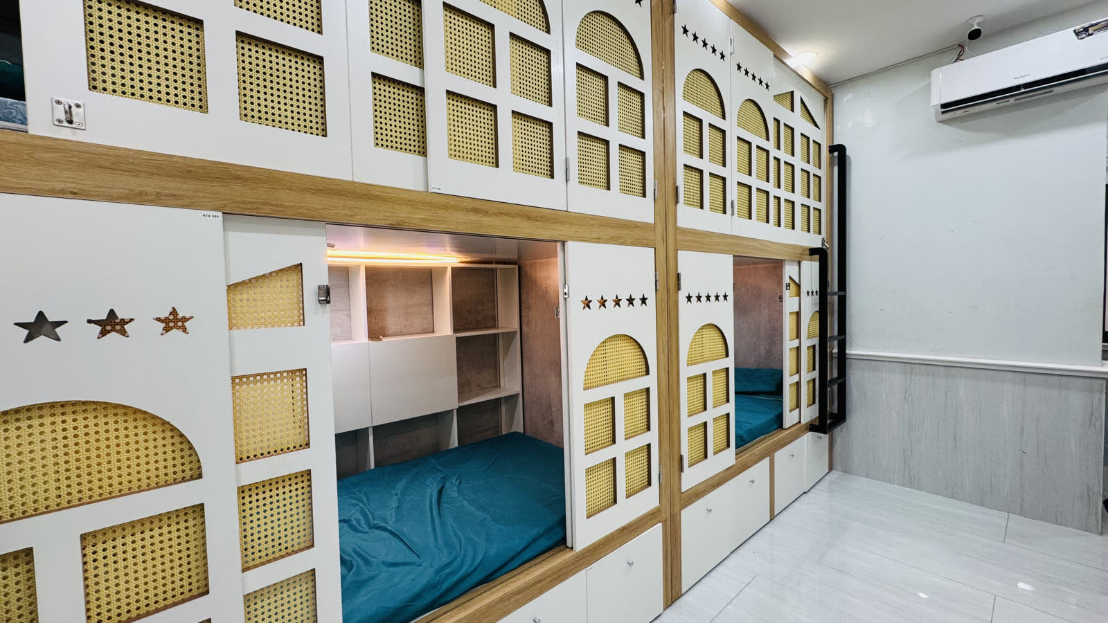 Nội Thất Sleepbox Gồm Những Gì Và Chọn Sao Cho Bền