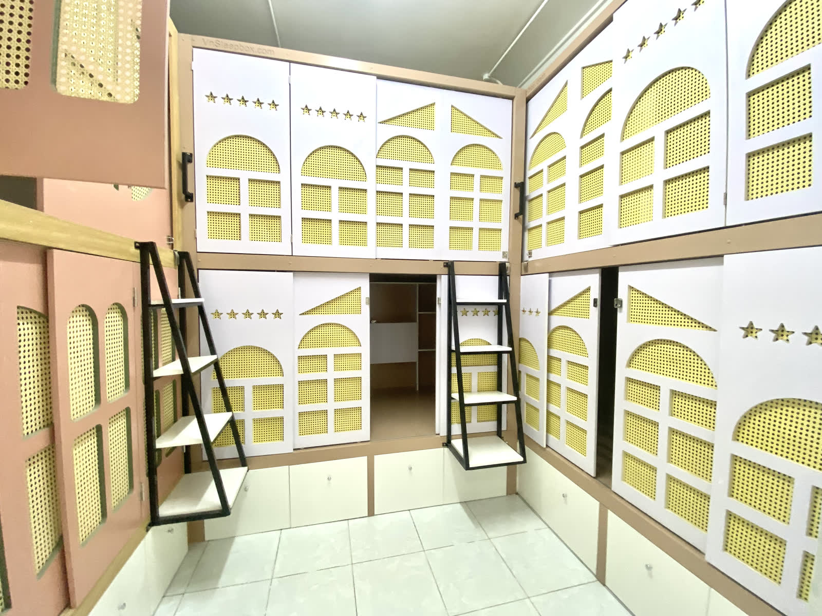 Khu chung sạch sẽ trong khu sleepbox